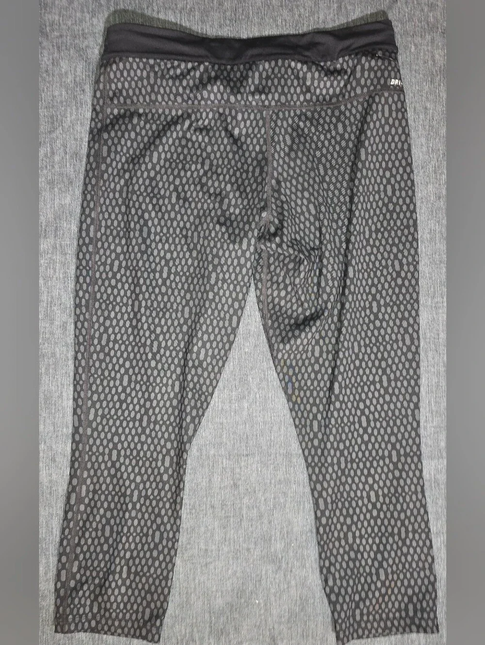 ​Nike Dri-FIT Printed Relay Crop Running Leggings Run Fast Live Fearless Size L